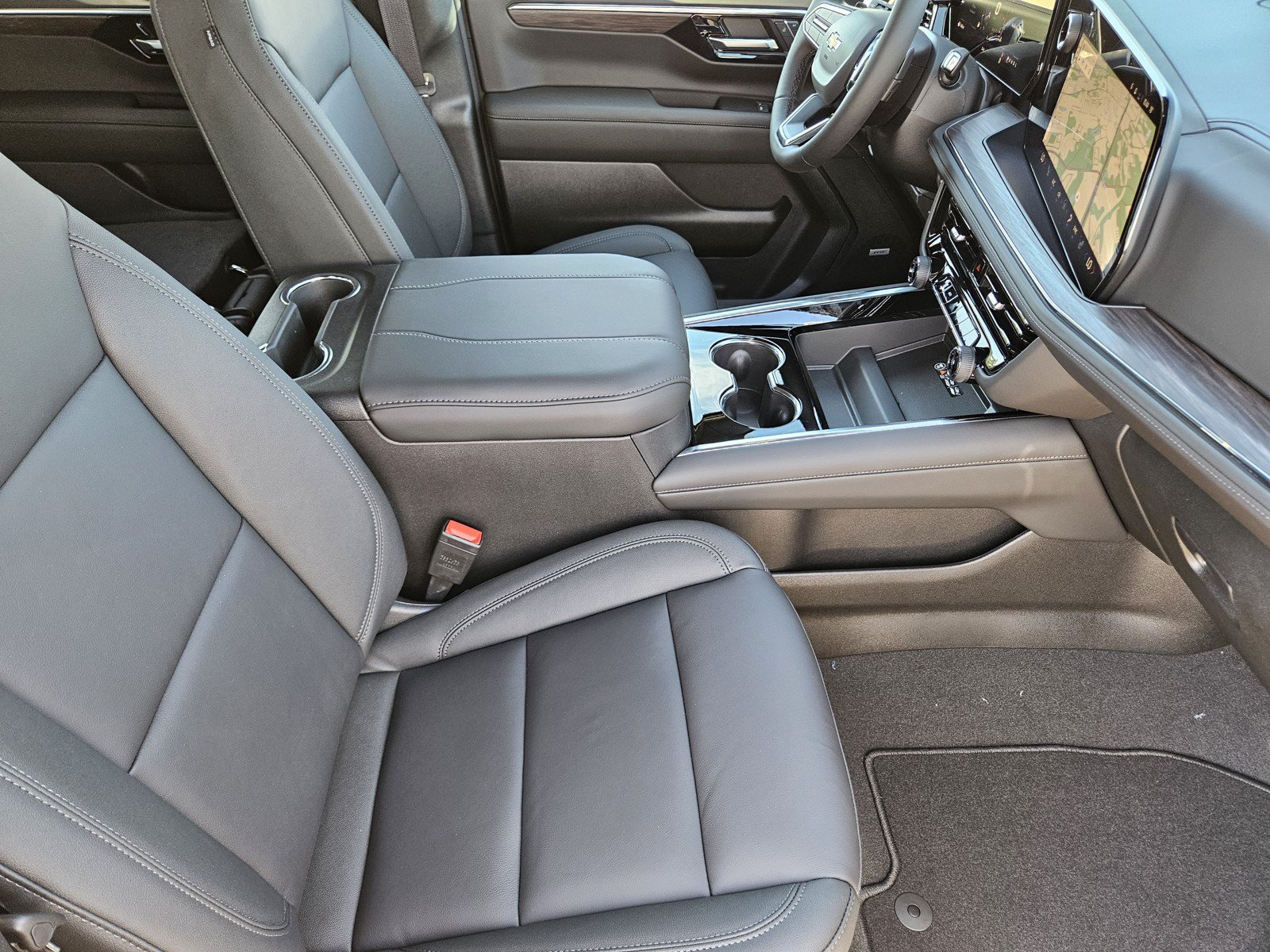 New 2027 Chevrolet Tahoe LT w/ Comfort Package RWD image 10
