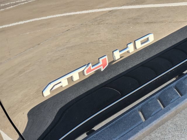 Used 2026 GMC Sierra 2500 AT4 w/ AT4 Premium Plus Package AWD/4WD image 9
