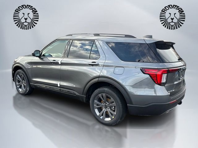 New 2026 Ford Explorer Active w/ Active Comfort Package image 7
