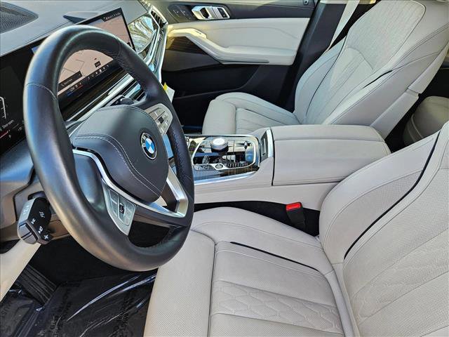 Certified 2025 BMW X7 xDrive40i w/ Executive Package image 20