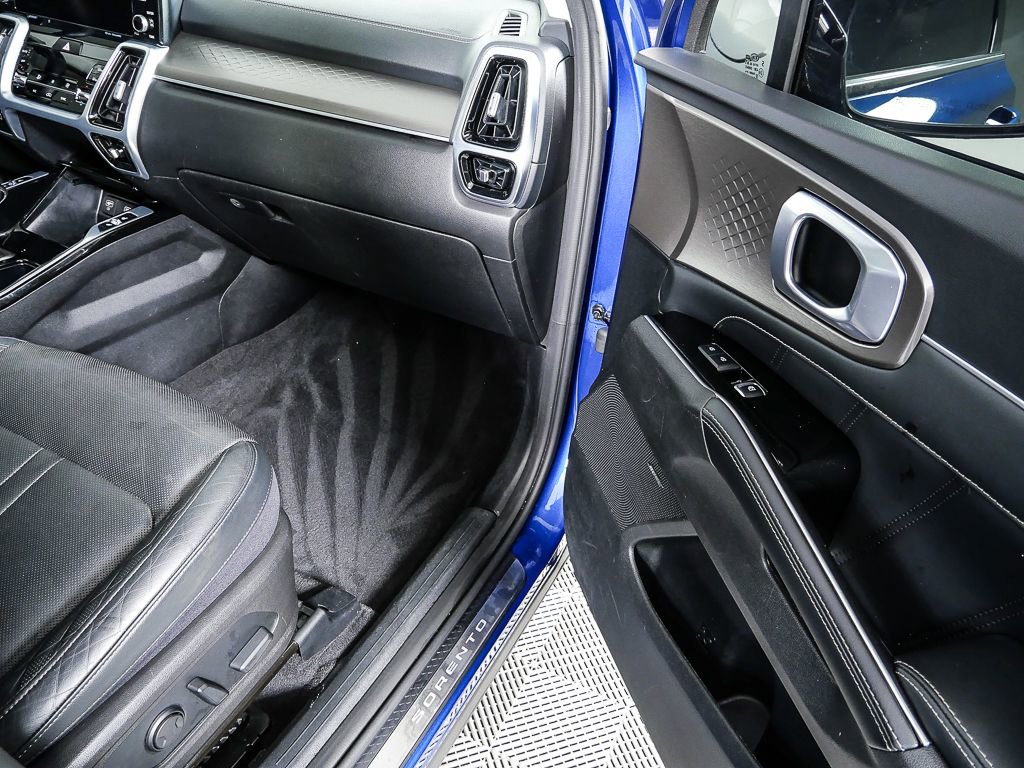 Used 2021 Kia Sorento SX image 26