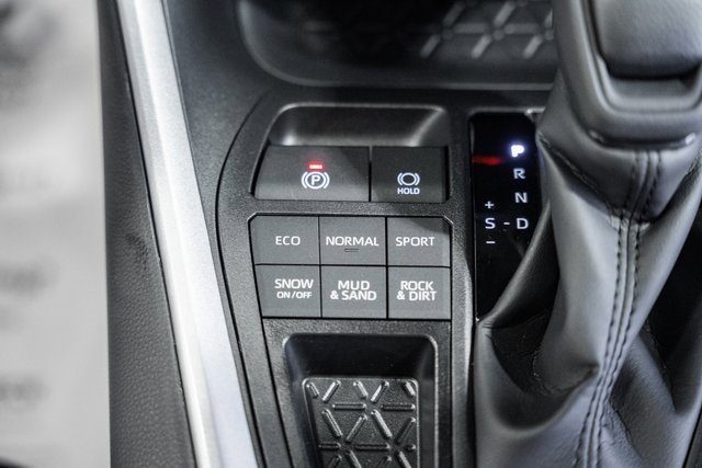 New 2025 Toyota RAV4 XLE image 24