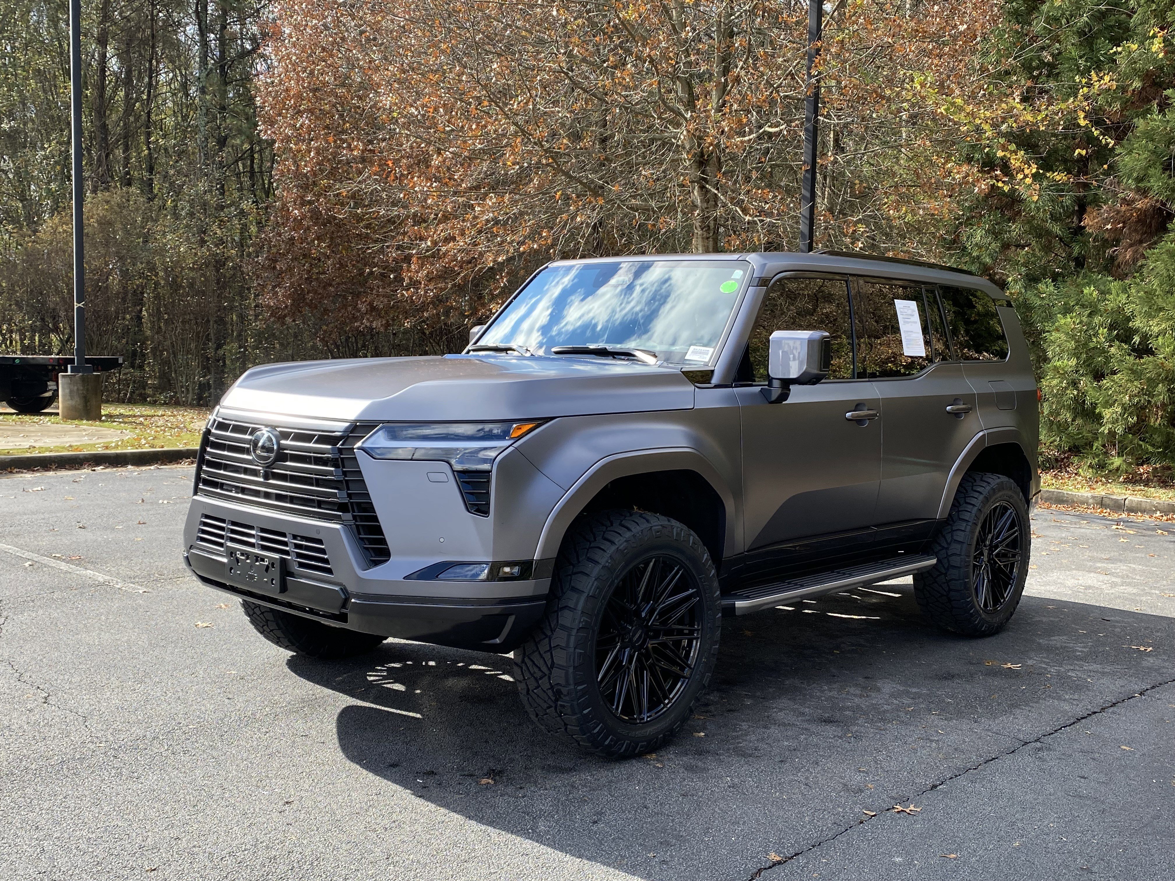 Used 2025 Lexus GX 550 w/ Cold Area Package image 5