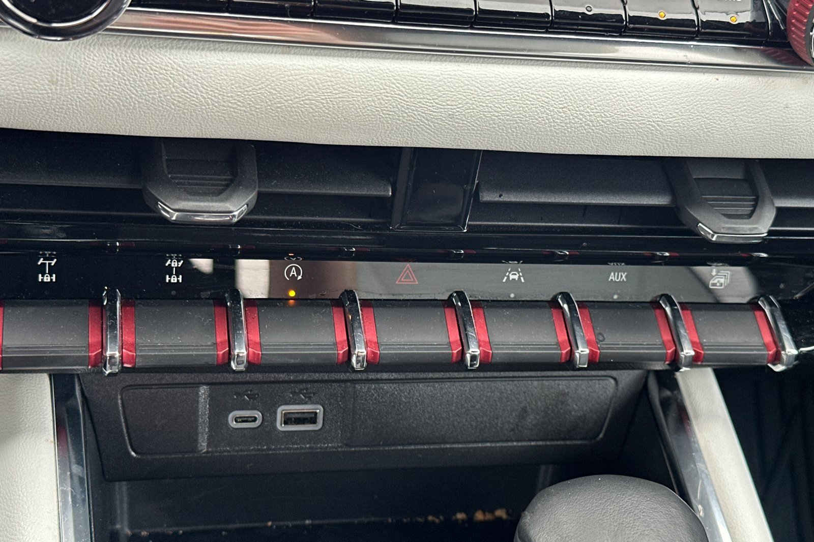 Used 2023 GMC Canyon AT4X w/ Edition 1 image 30