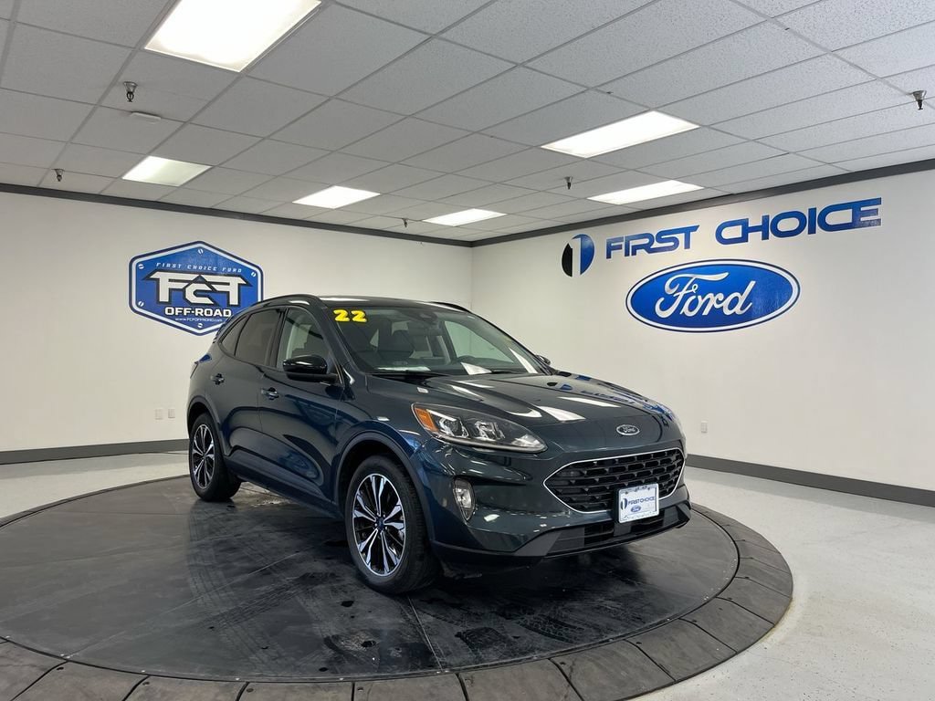 Used 2022 Ford Escape SEL w/ SEL Stealth AWD Package image 16