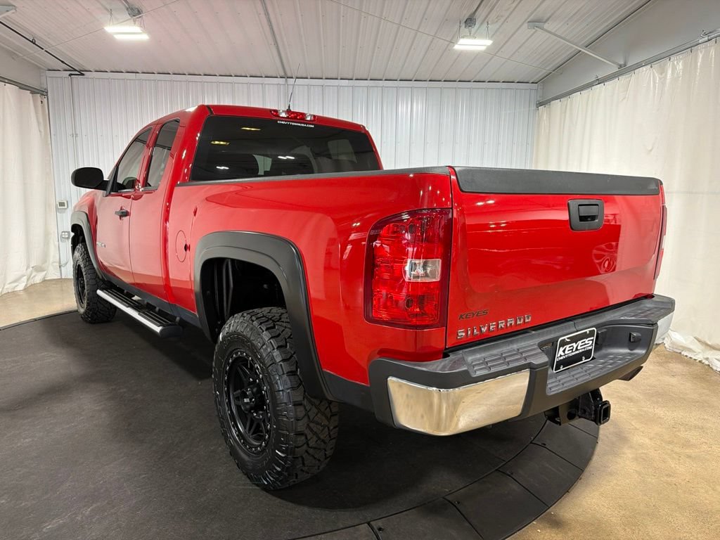 Used 2013 Chevrolet Silverado 2500 W/T AWD/4WD image 6