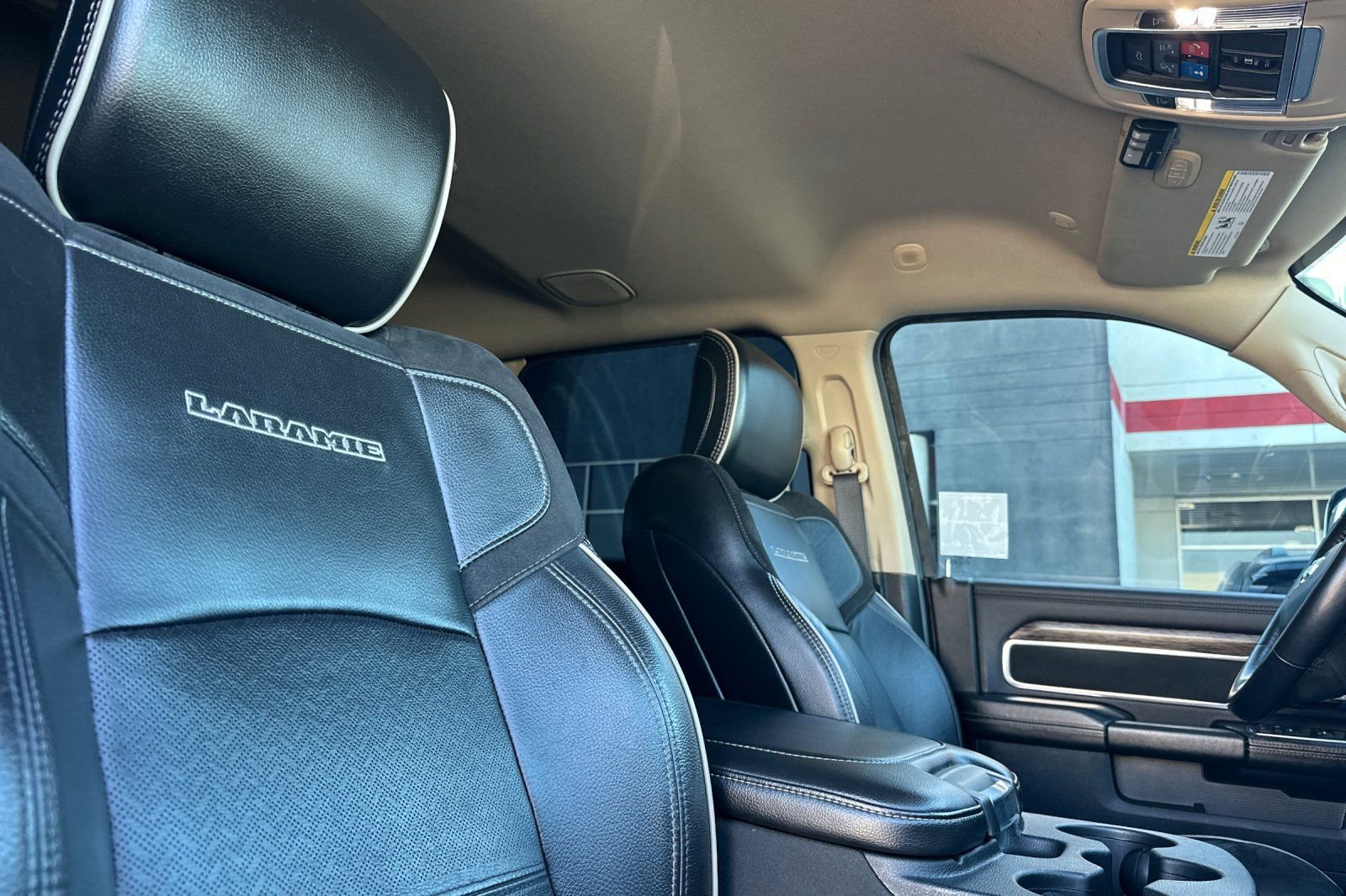 Used 2021 RAM 2500 Laramie AWD/4WD image 16