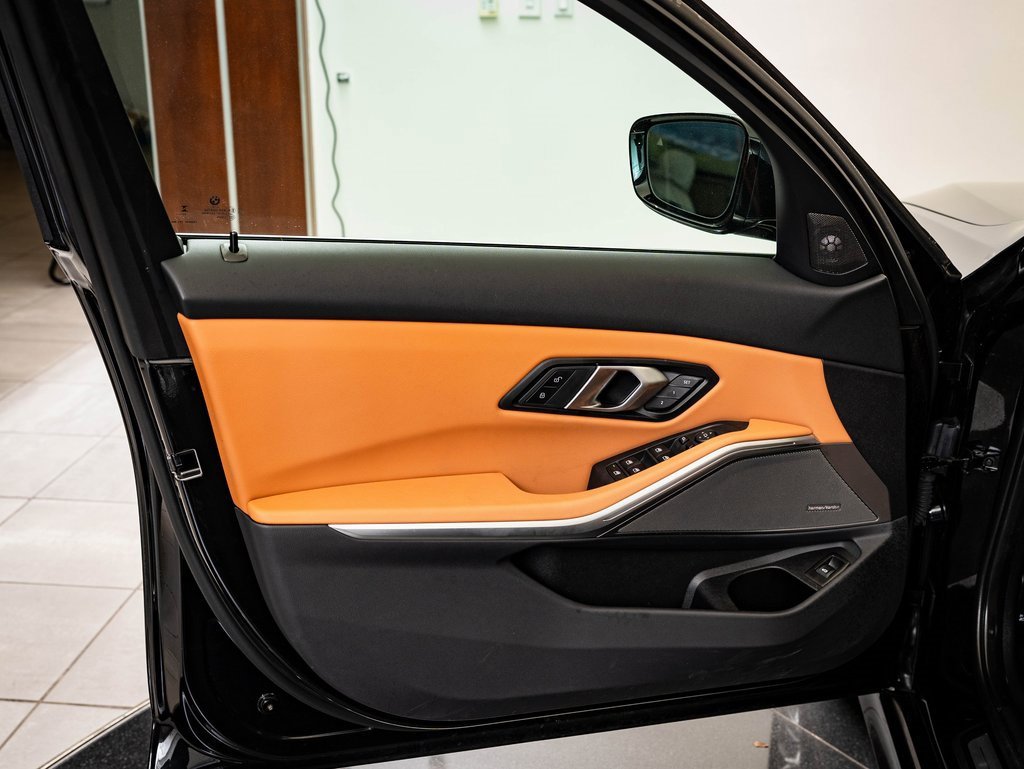 Used 2024 BMW 330i xDrive Sedan w/ Premium Package image 24