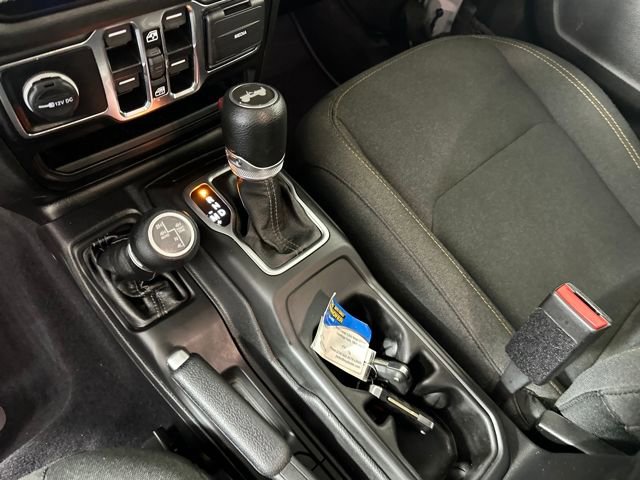 Used 2024 Jeep Wrangler Unlimited w/ Convenience Group image 20