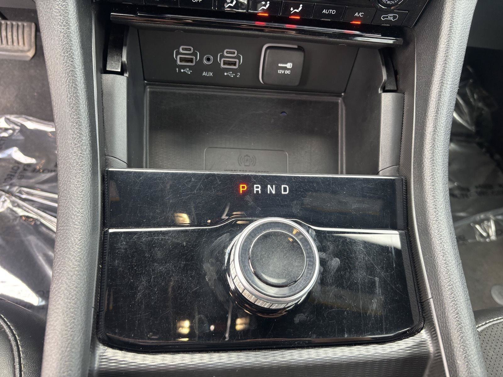 Used 2024 Jeep Grand Cherokee Altitude AWD/4WD image 18