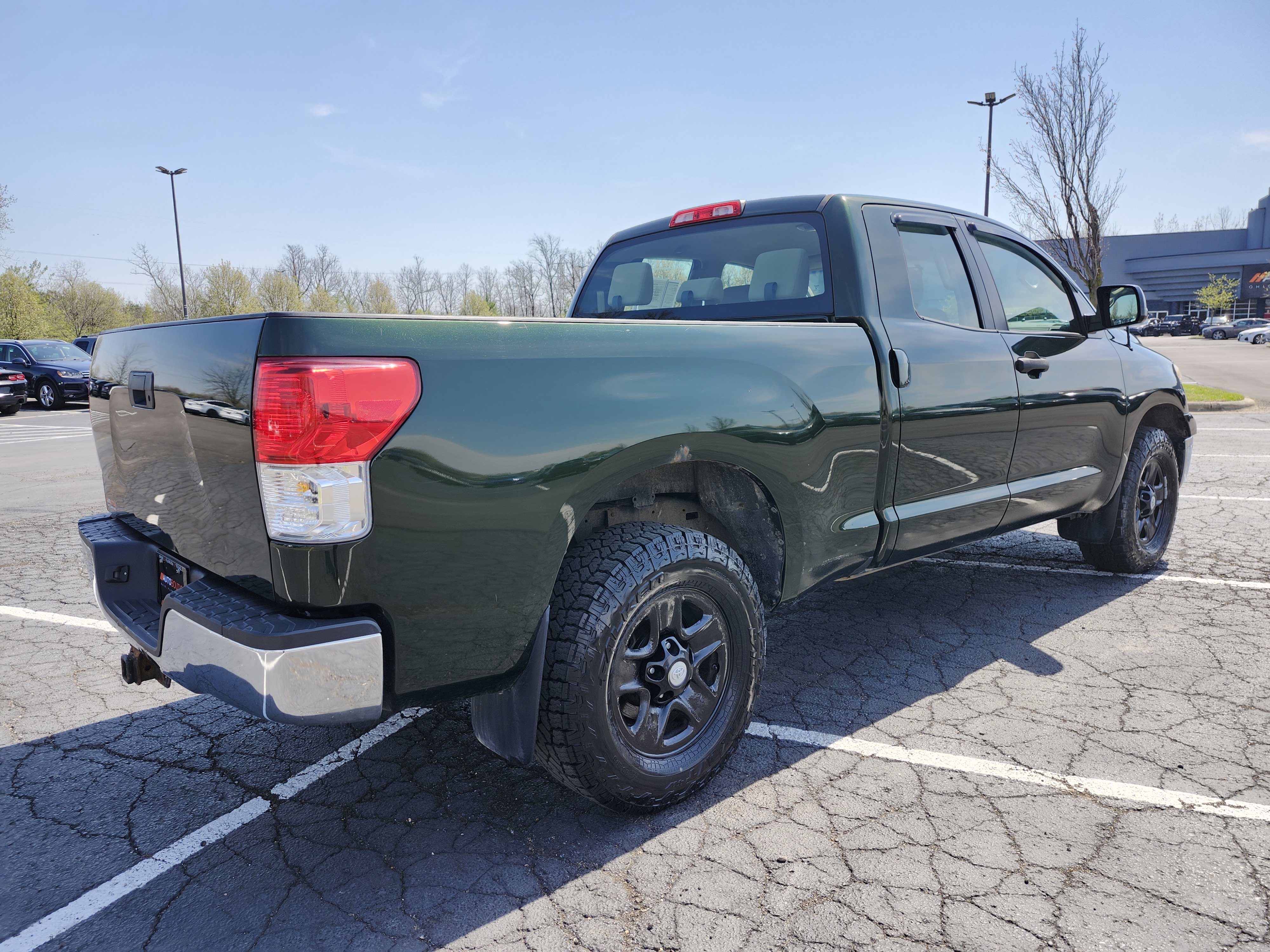 Used 2010 Toyota Tundra 4x4 Double Cab image 14
