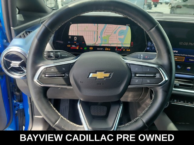 Used 2025 Chevrolet Equinox EV LT w/ Convenience Package FWD image 26