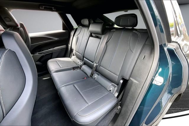 Used 2024 Cadillac Lyriq Luxury w/ LPO, Floor Liner Package AWD/4WD image 22