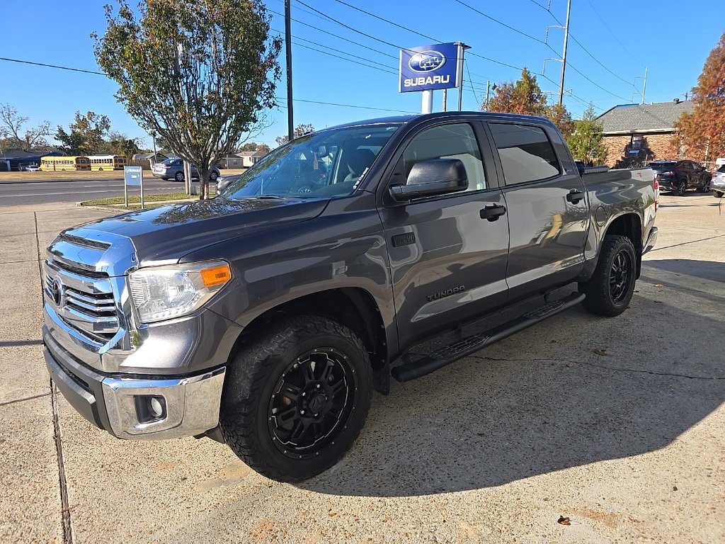 Used 2016 Toyota Tundra SR5 w/ SR5 Upgrade Package image 6