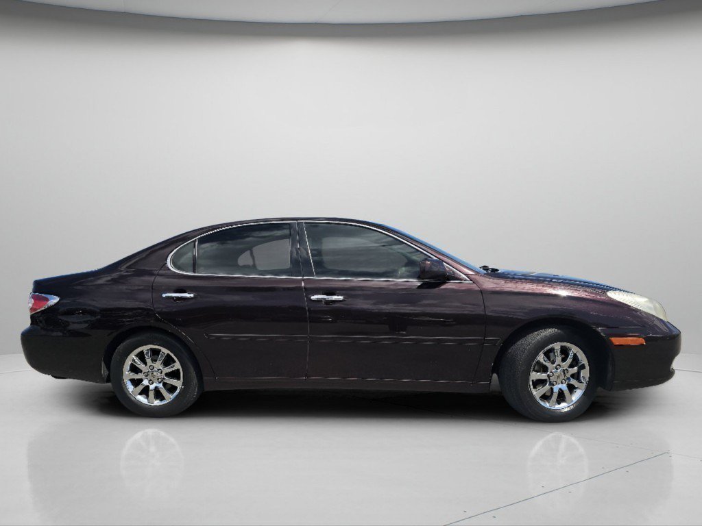 Used 2002 Lexus ES 330 w/ Premium Pkg FWD image 23