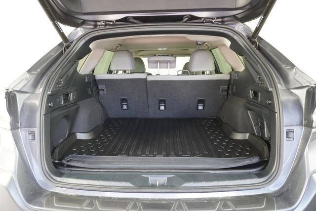 Certified 2025 Subaru Outback Limited image 37