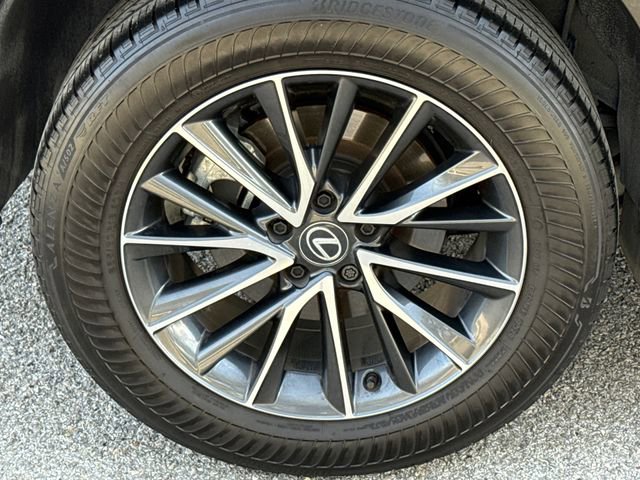 Used 2025 Lexus NX 250 FWD w/ Towing Package (2000 Lbs) image 9