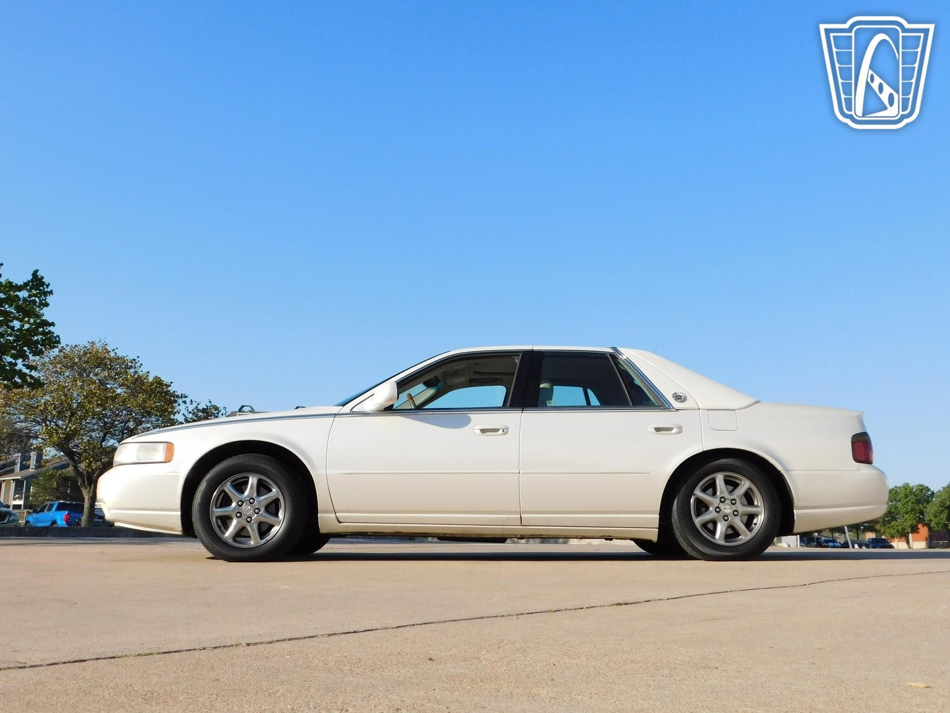 Used 2003 Cadillac Seville SLS w/ Preferred Equipment Group image 24