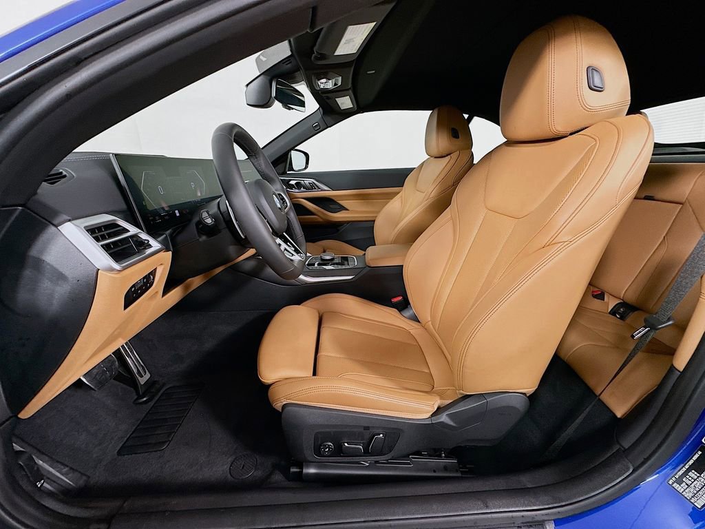 Used 2025 BMW 430i Convertible w/ M Sport Package image 21