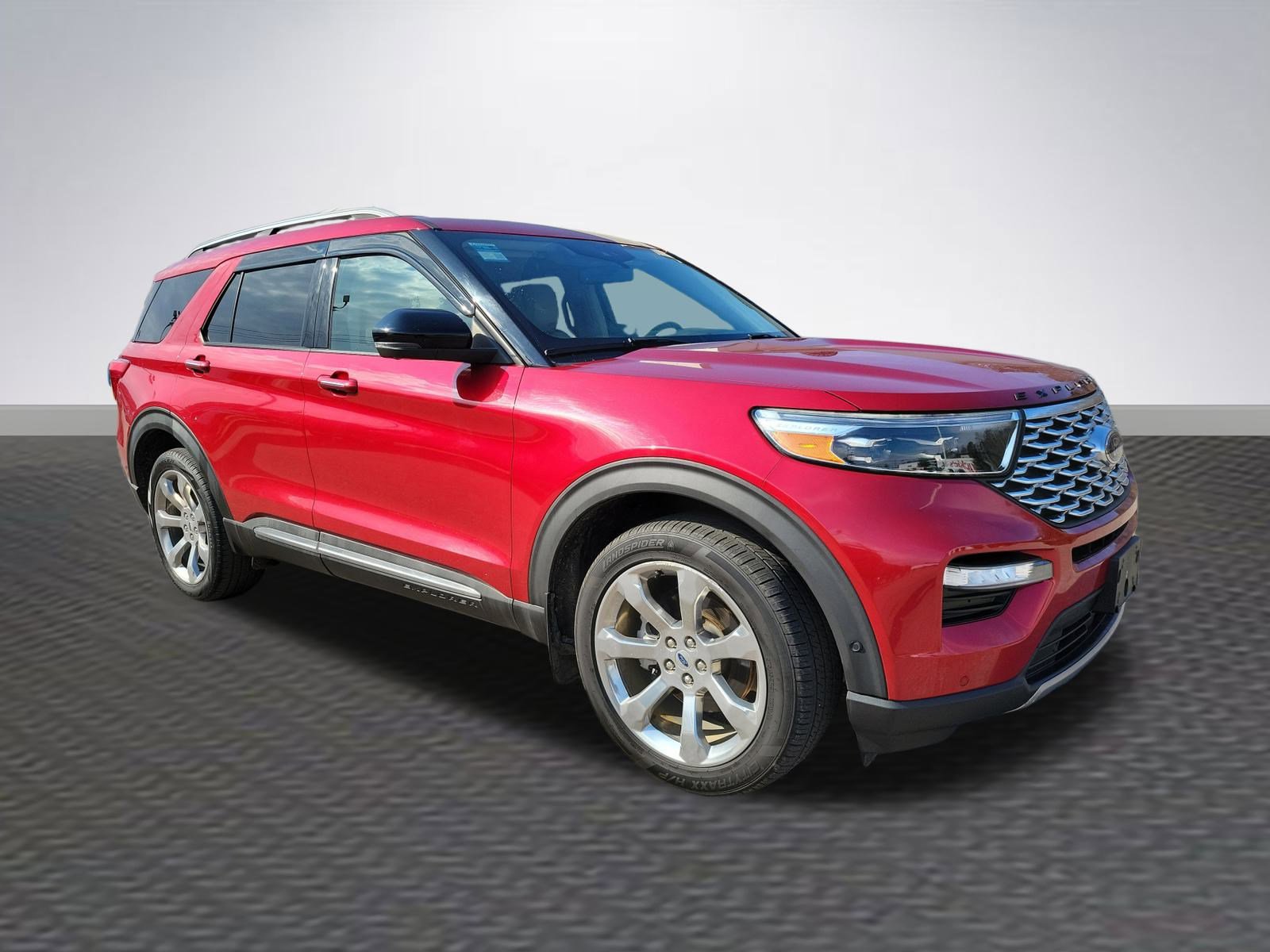 Used 2020 Ford Explorer Platinum w/ Premium Technology Package