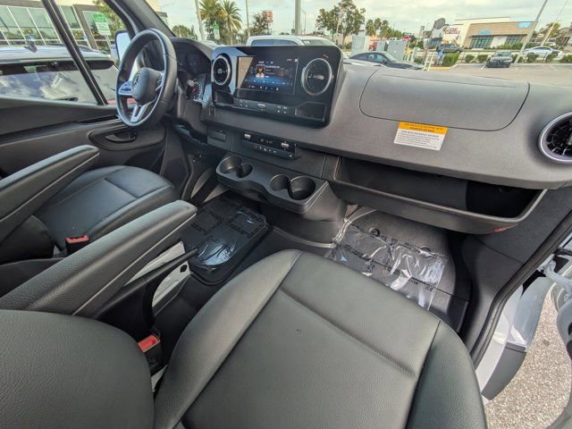 Used 2024 Mercedes-Benz Sprinter 144 Cargo w/ Parking Package image 14