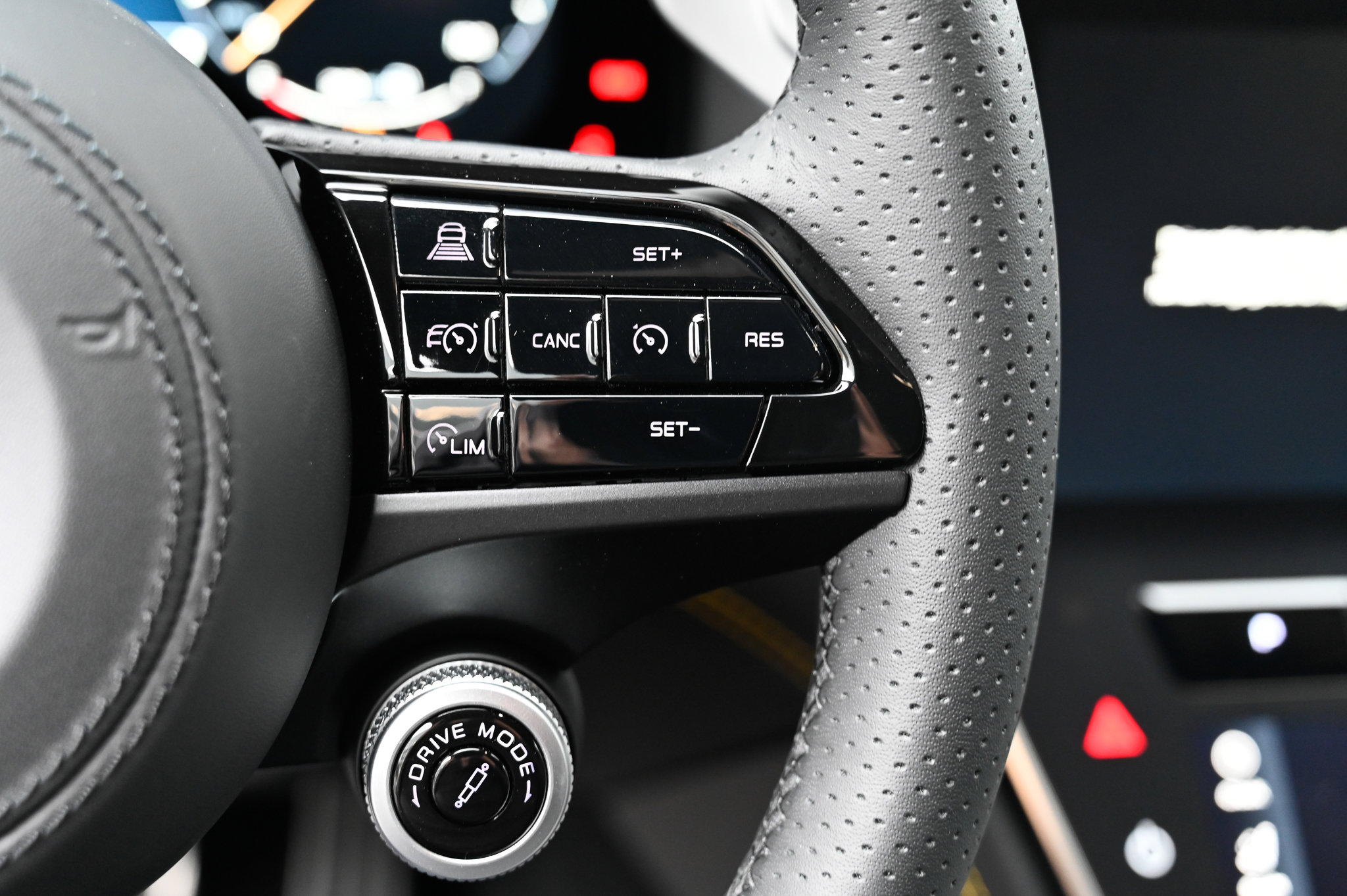 New 2026 Maserati Grecale Modena image 19