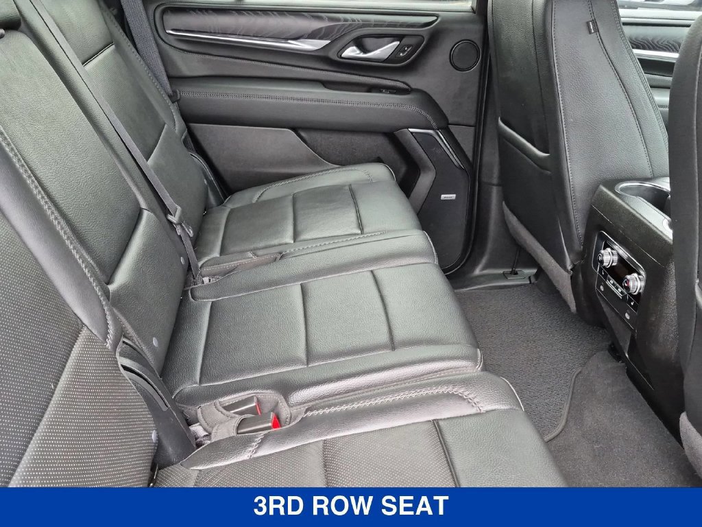 Used 2024 GMC Yukon Denali AWD/4WD image 32