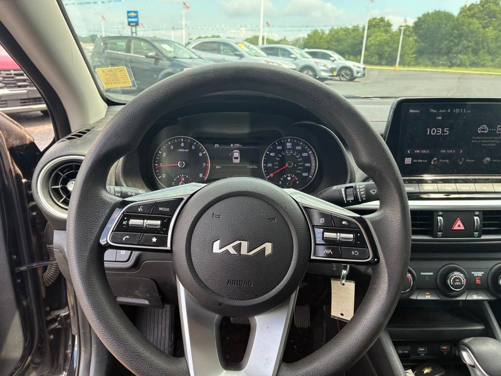 Used 2024 Kia Forte LXS w/ LXS Technology Package FWD image 13