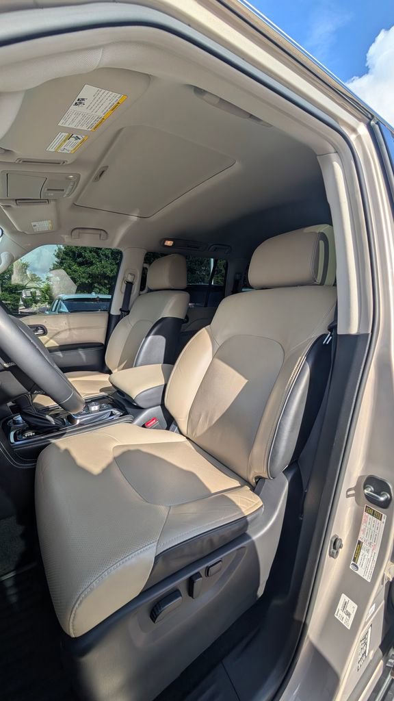 Used 2022 INFINITI QX80 Premium Select w/ Cargo Package AWD/4WD image 6