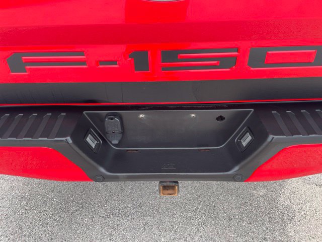 Used 2018 Ford F150 XLT w/ Equipment Group 302A Luxury AWD/4WD image 13