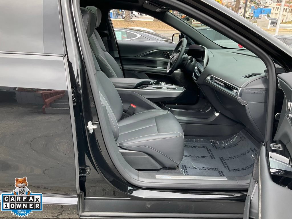 Used 2024 Cadillac Lyriq Sport RWD image 60
