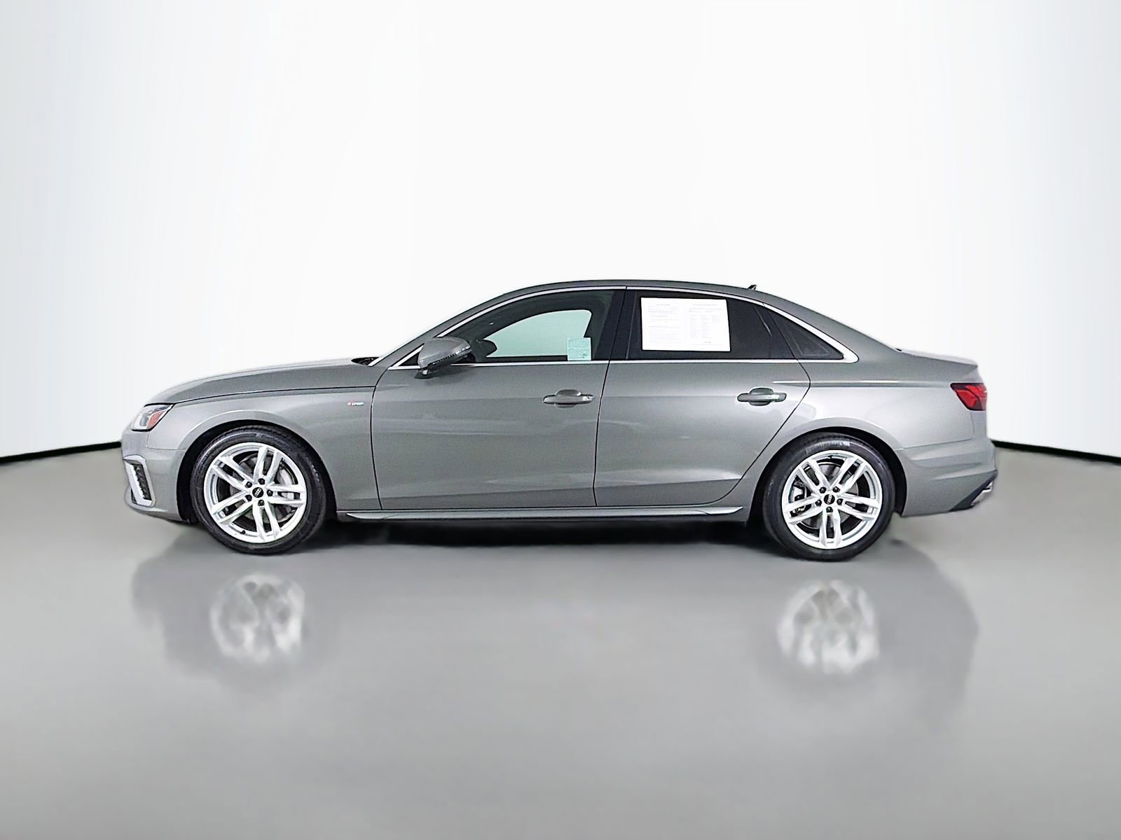 Used 2023 Audi A4 2.0T Premium Plus AWD/4WD image 4