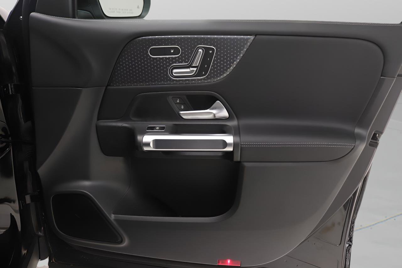 Certified 2026 Mercedes-Benz GLB 250 image 21