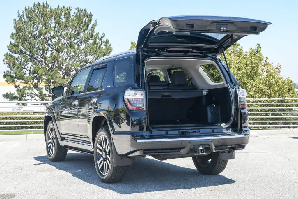 Used 2022 Toyota 4Runner Limited RWD image 30