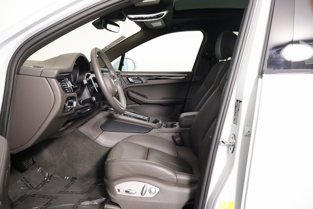 Used 2023 Porsche Macan S image 10
