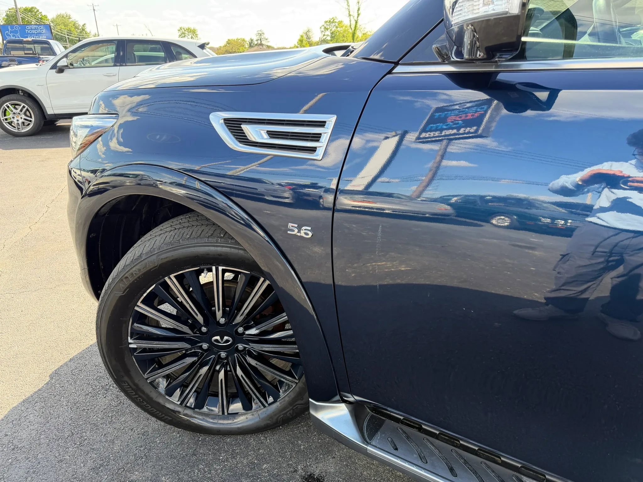 Used 2019 INFINITI QX80 Limited w/ All-Season Package AWD/4WD image 50