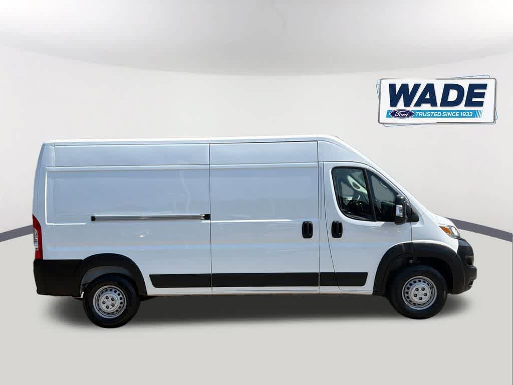 Used 2025 RAM ProMaster 2500 w/ Convenience Group FWD image 4