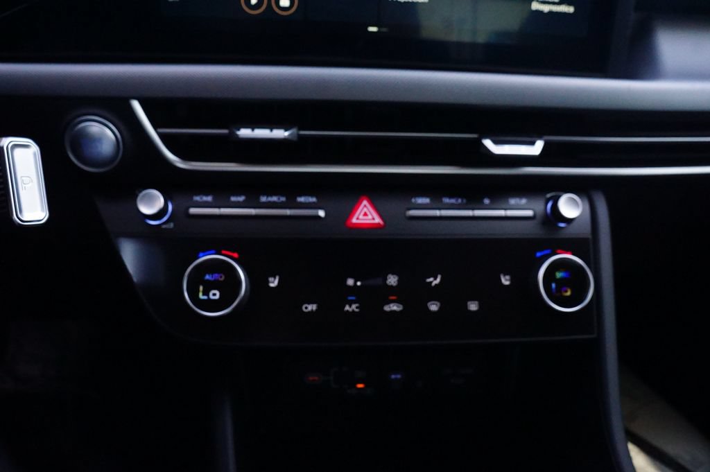 New 2026 Hyundai Sonata SEL FWD image 11
