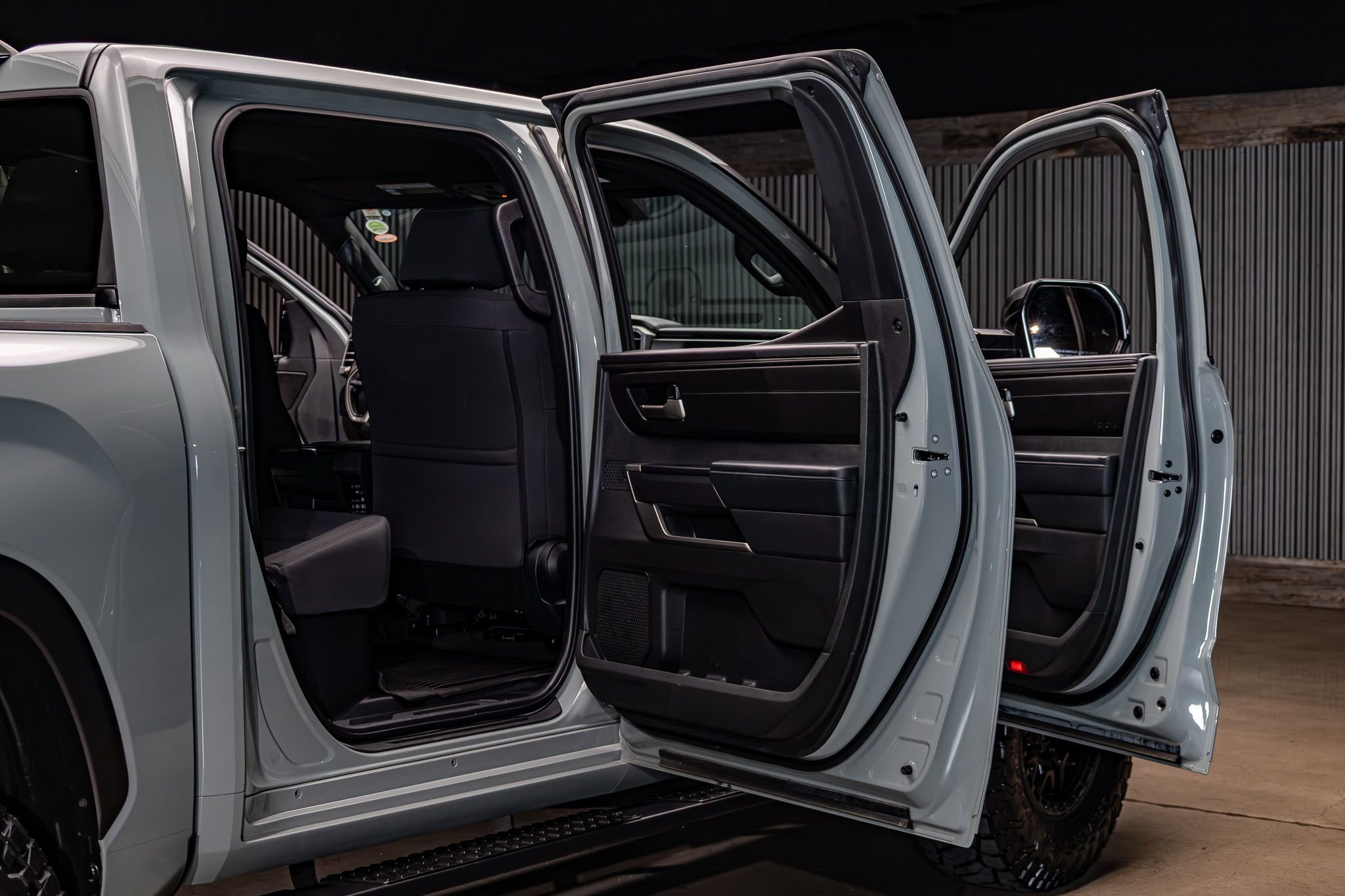 Used 2025 Toyota Tundra SR5 w/ SR5 Convenience Package image 29