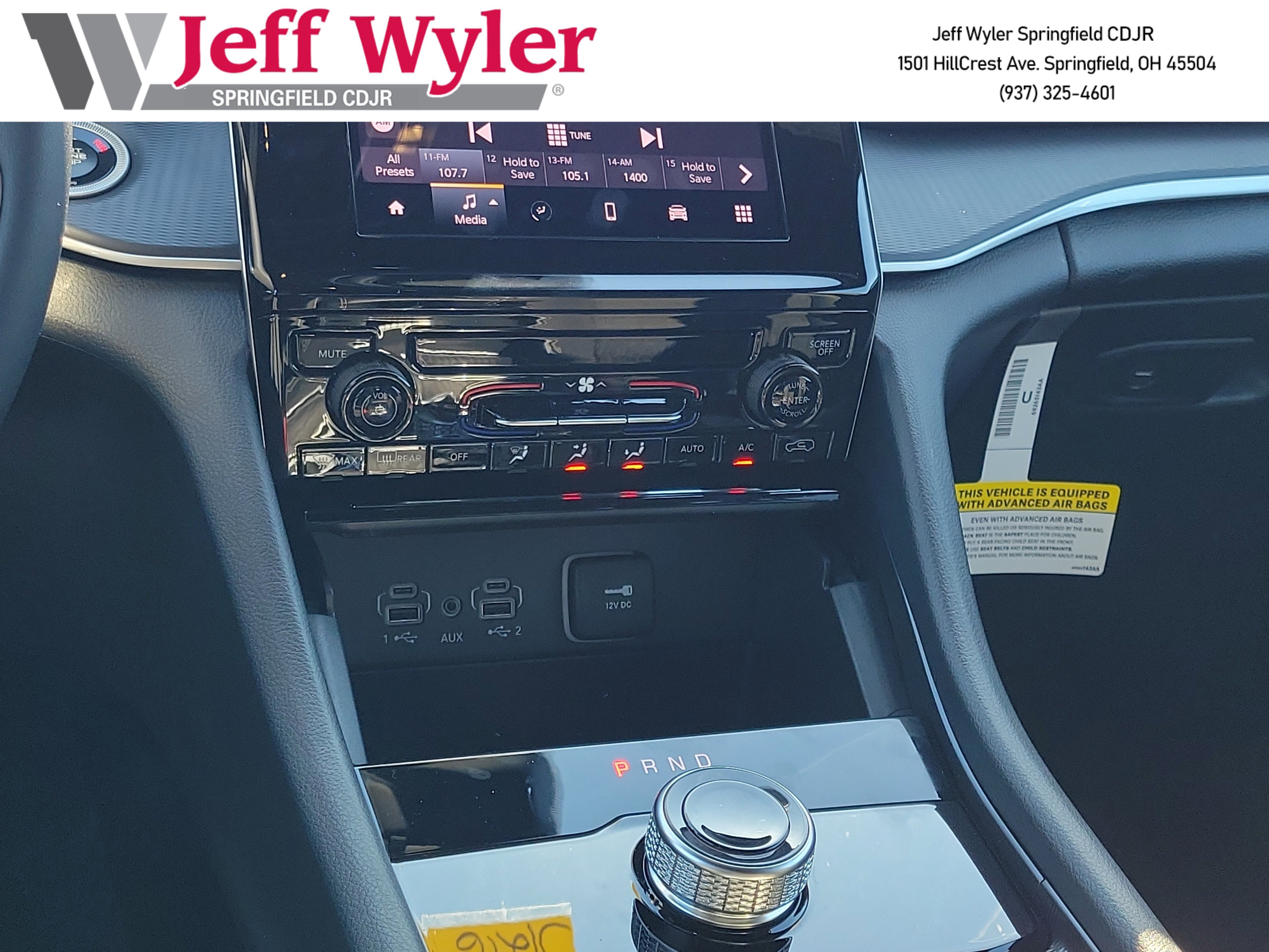 New 2026 Jeep Grand Cherokee Laredo image 12