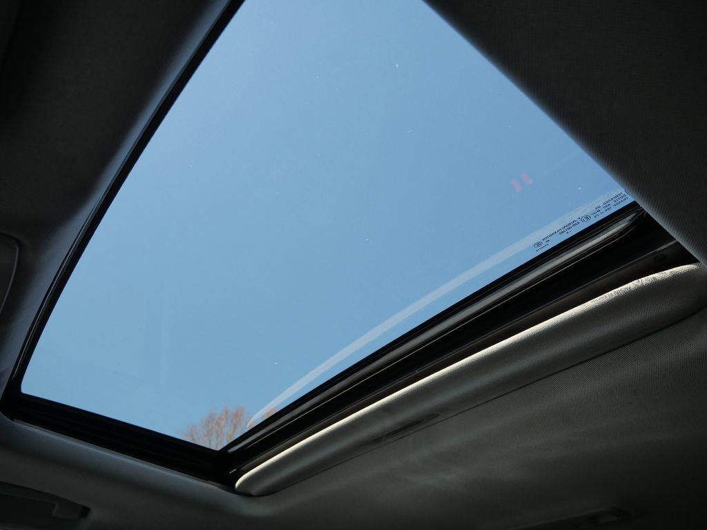 Used 2018 GMC Sierra 1500 SLT image 50