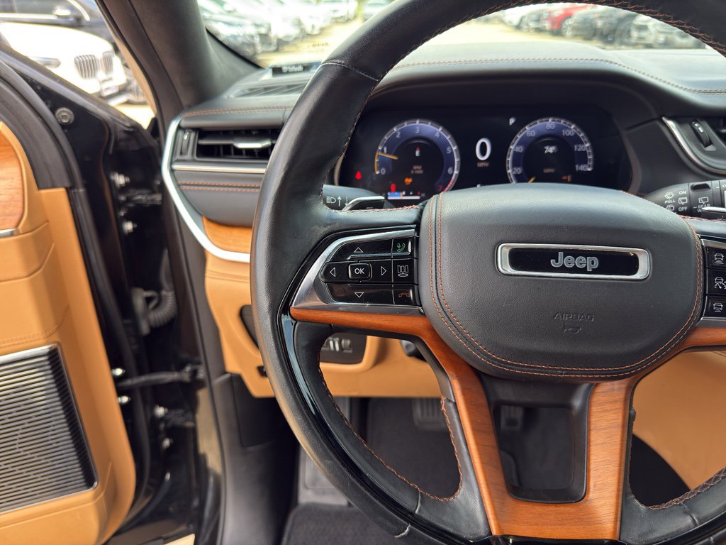 Used 2021 Jeep Grand Cherokee L Summit image 15