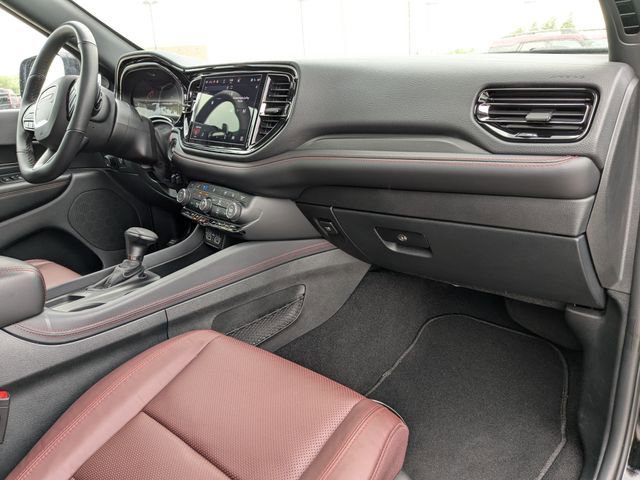 Used 2025 Dodge Durango GT AWD/4WD image 6