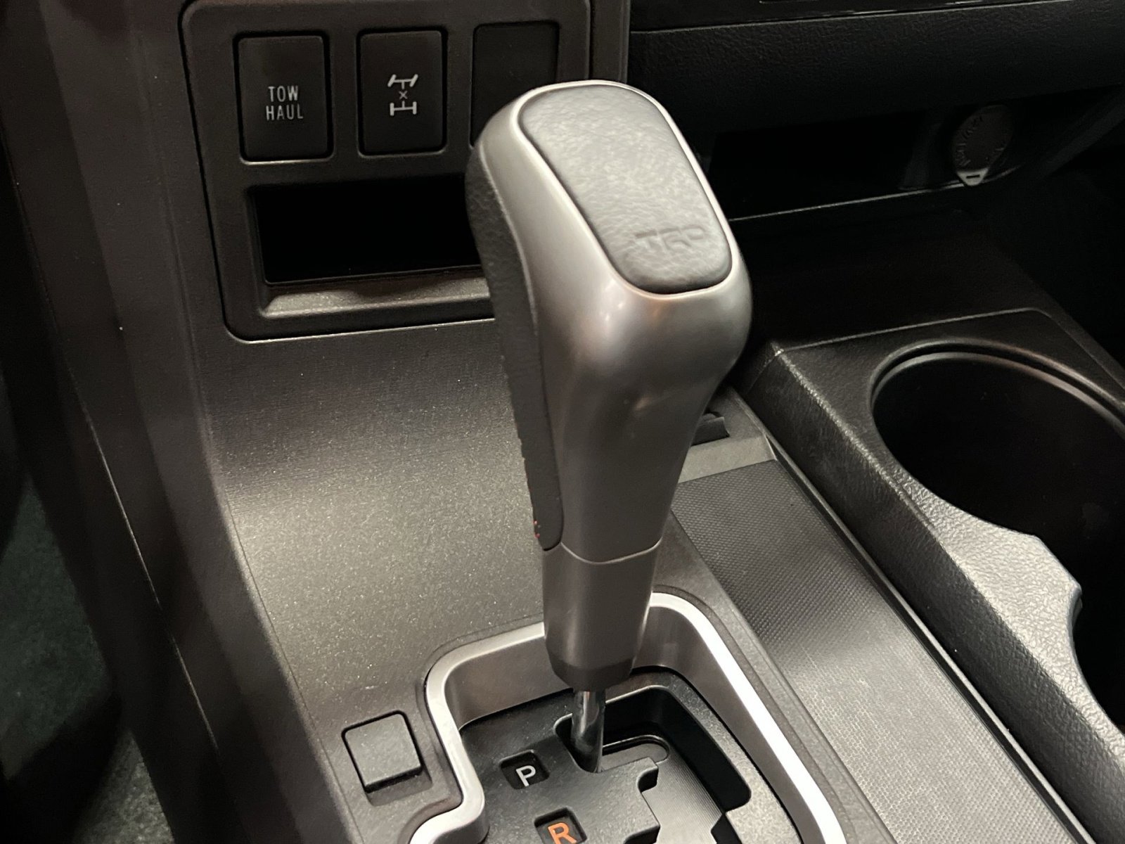 Used 2018 Toyota Sequoia TRD Sport AWD/4WD image 18