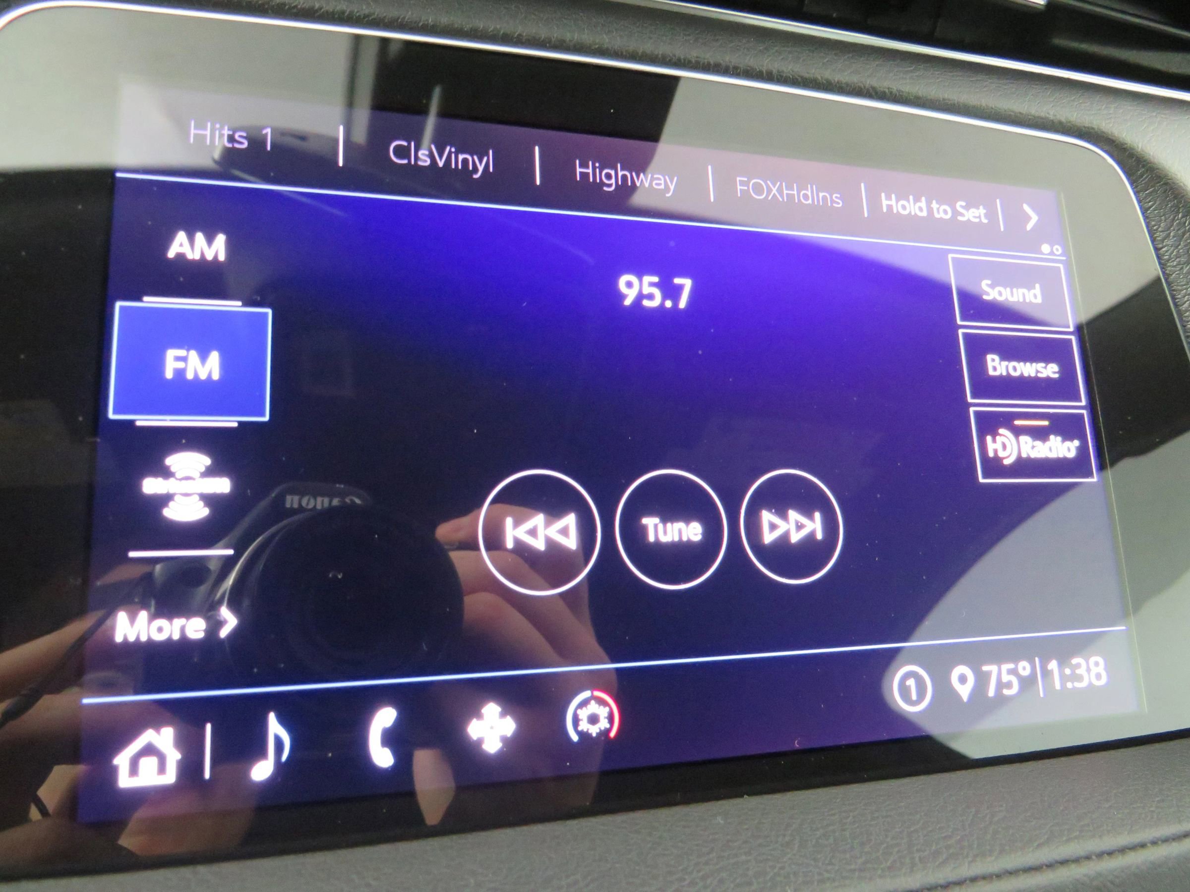 Used 2020 Cadillac XT4 Premium Luxury image 22