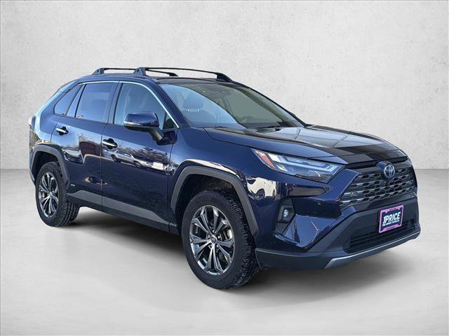 Used 2022 Toyota RAV4 Limited image 3