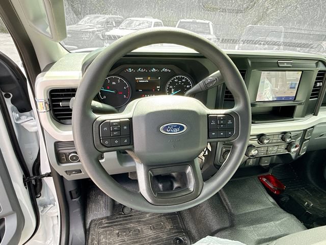 New 2026 Ford F550 4x4 Supercab Super Duty image 10