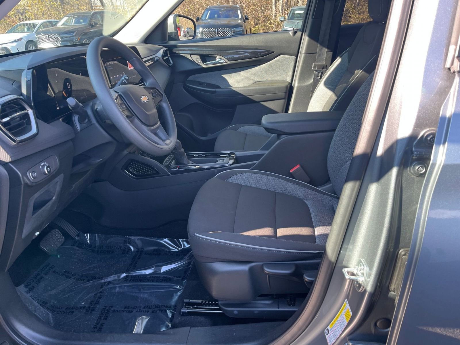 Used 2025 Chevrolet TrailBlazer LT image 21