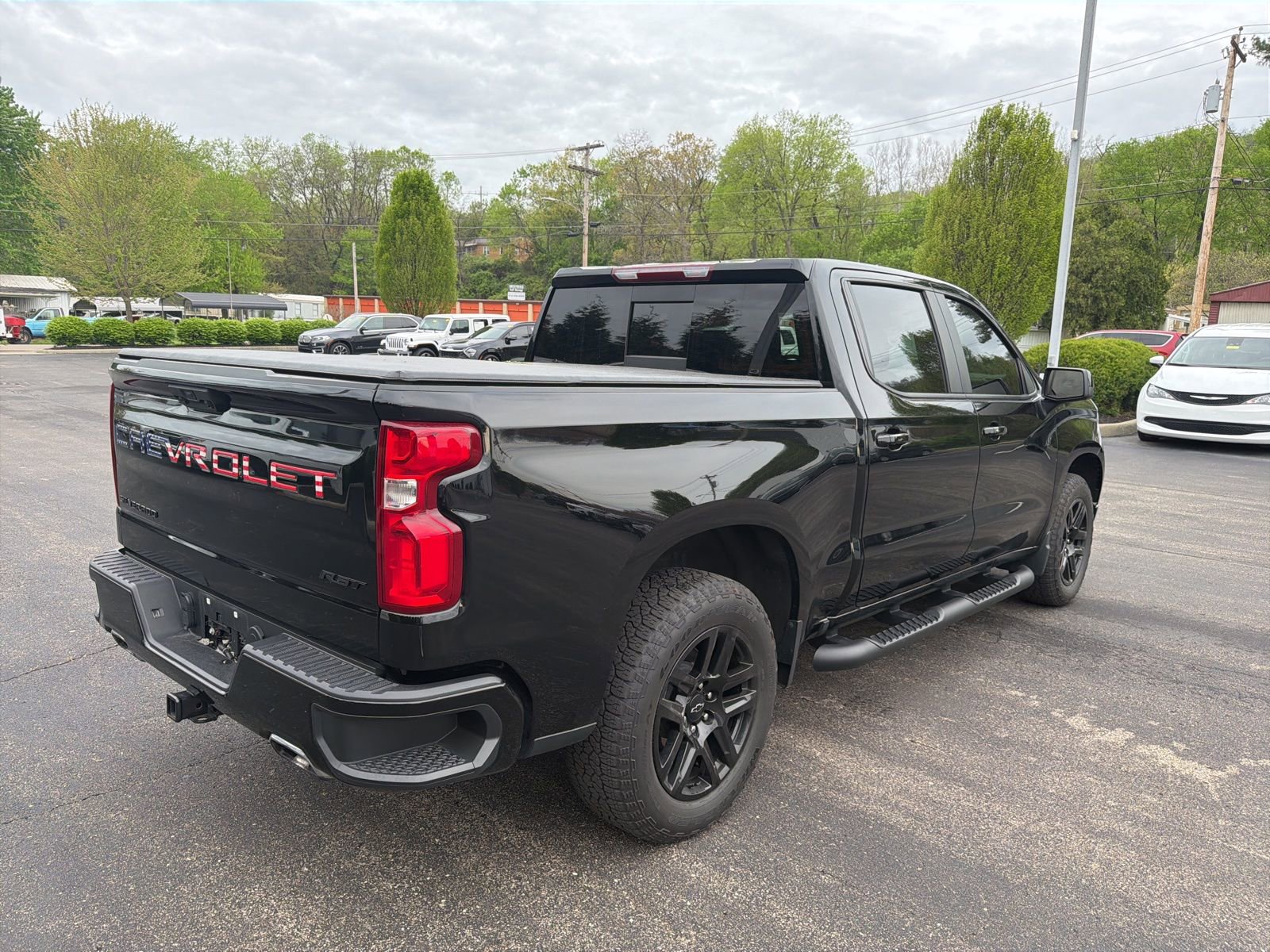 Used 2024 Chevrolet Silverado 1500 RST w/ Convenience Package II image 5