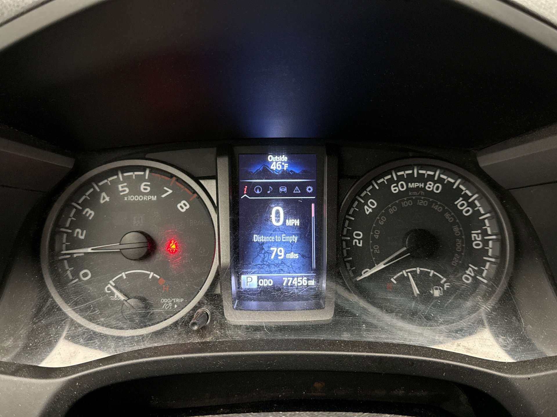 Used 2018 Toyota Tacoma TRD Off-Road image 9